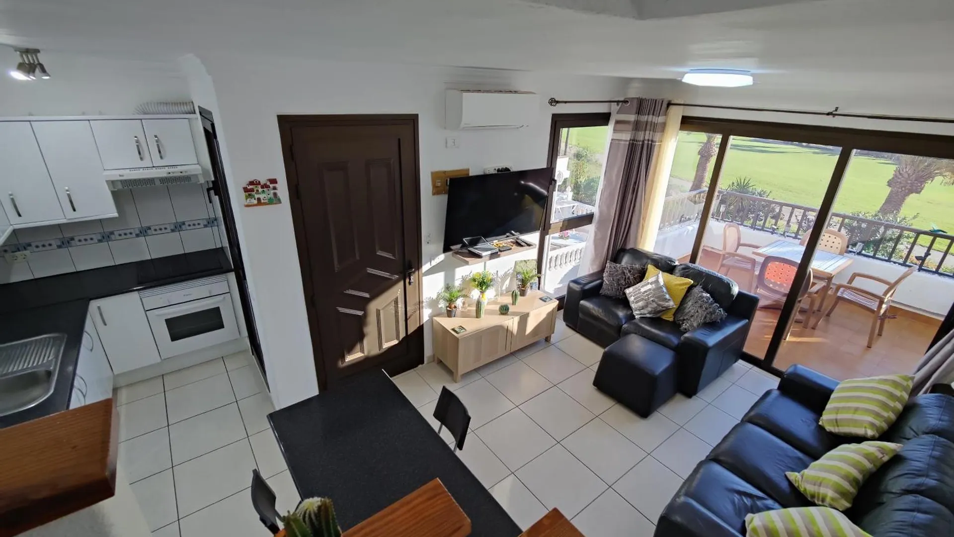 Two Bed Duplex Apartment With Spectacular Views San Miguel de Abona