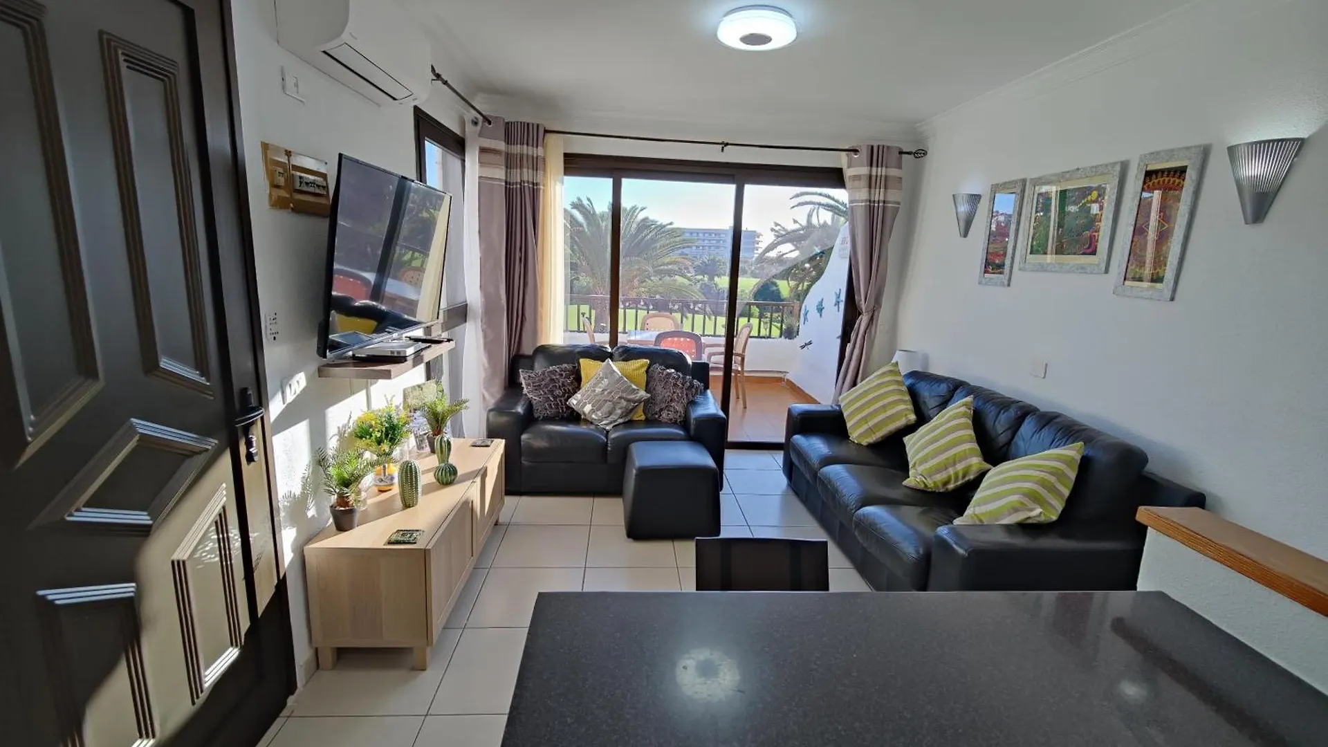 Two Bed Duplex Apartment With Spectacular Views San Miguel de Abona