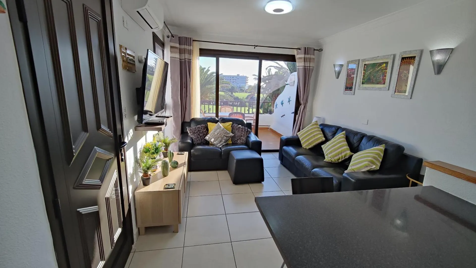 Two Bed Duplex Apartment With Spectacular Views San Miguel de Abona 0*,